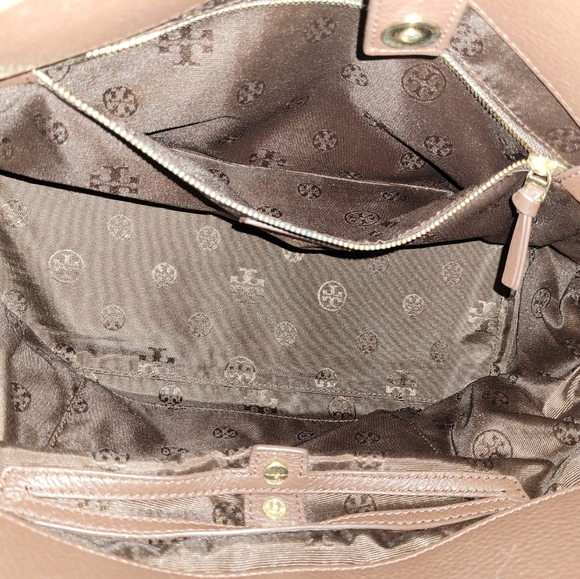 EUC, Tory Burch Handbag - Picture 5 of 9